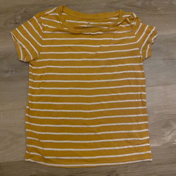 American Eagle Soft and Sexy T-Shirt - Picture 3 of 4